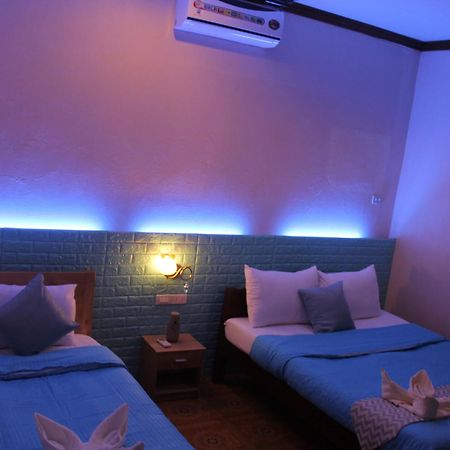 Kojie Guest House Moalboal Bagian luar foto
