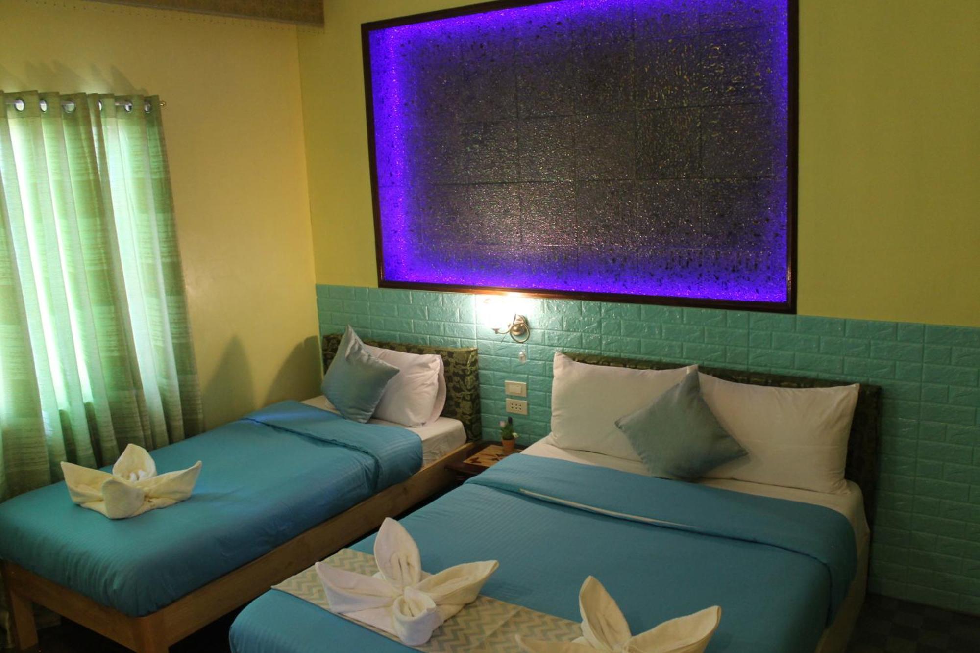 Kojie Guest House Moalboal Bagian luar foto