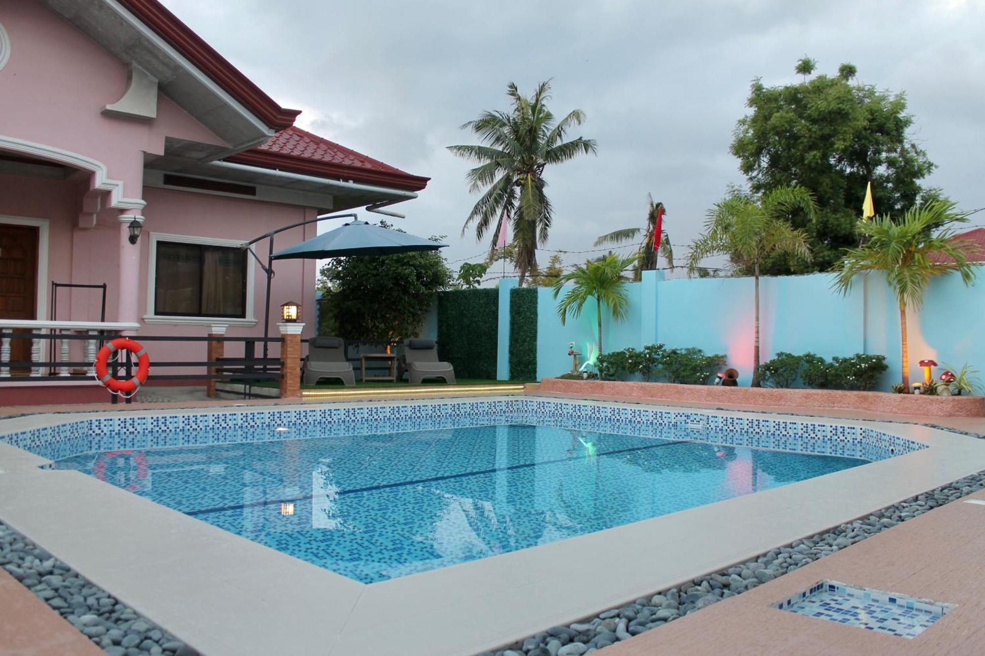Kojie Guest House Moalboal Bagian luar foto